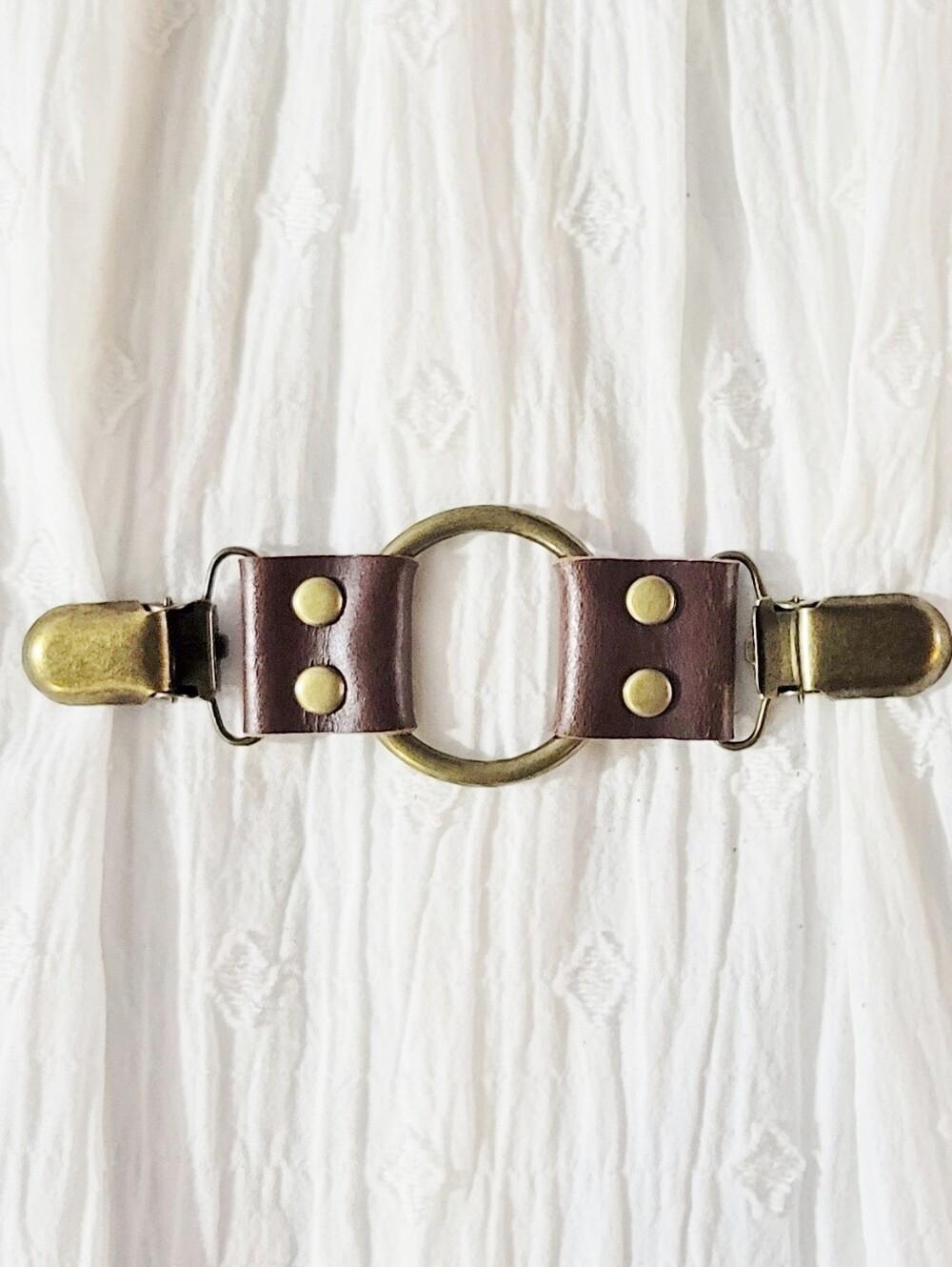 Brown Leather Cinch Clip W/ Bronze Tone Oring, DIY Tailoring, New, Handmade
